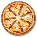 Pizza Bernese – Pizza mit Speck, Bernersaucisson und Mozzarella